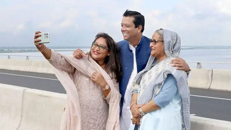 রাহুল-প্রিয়াঙ্কা মডেল অনুসরণ করে ছেলেমেয়েকে দলীয় নেতৃত্বে আনছেন হাসিনা