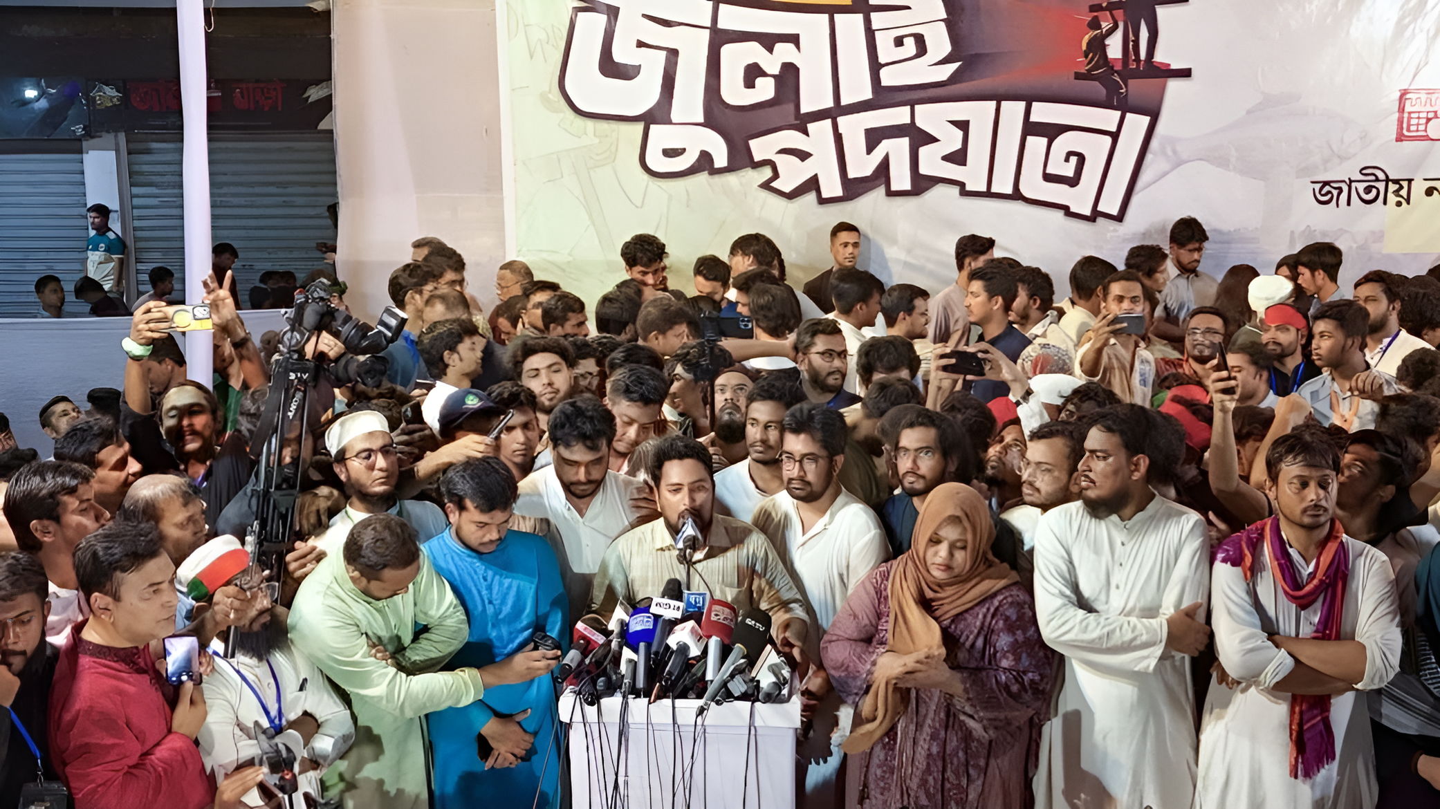 নতুন কোন ফ্যাসিস্ট এলে চট্টগ্রাম প্রতিরোধ করবে: নাহিদ