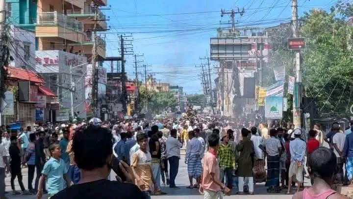 বাঁকখালী নদী উচ্ছেদ অভিযান ঠেকাতে বিক্ষোভ: ছাত্রদল নেতাসহ এক হাজার জনের বিরুদ্ধে মামলা