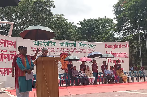 রাষ্ট্রীয়ভাবে আন্তর্জাতিক আদিবাসী দিবস উদ্‌যাপনের দাবি