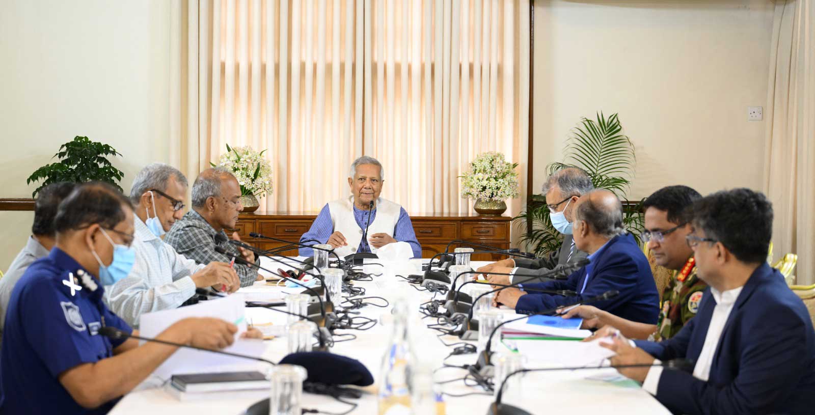 নির্বাচনের আগে দেড় লাখ পুলিশকে প্রশিক্ষণ, প্রশাসনে রদবদলের আভাস