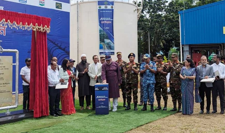 চট্টগ্রাম থেকে ঢাকায় পাইপলাইনে জ্বালানি তেল সরবরাহ শুরু