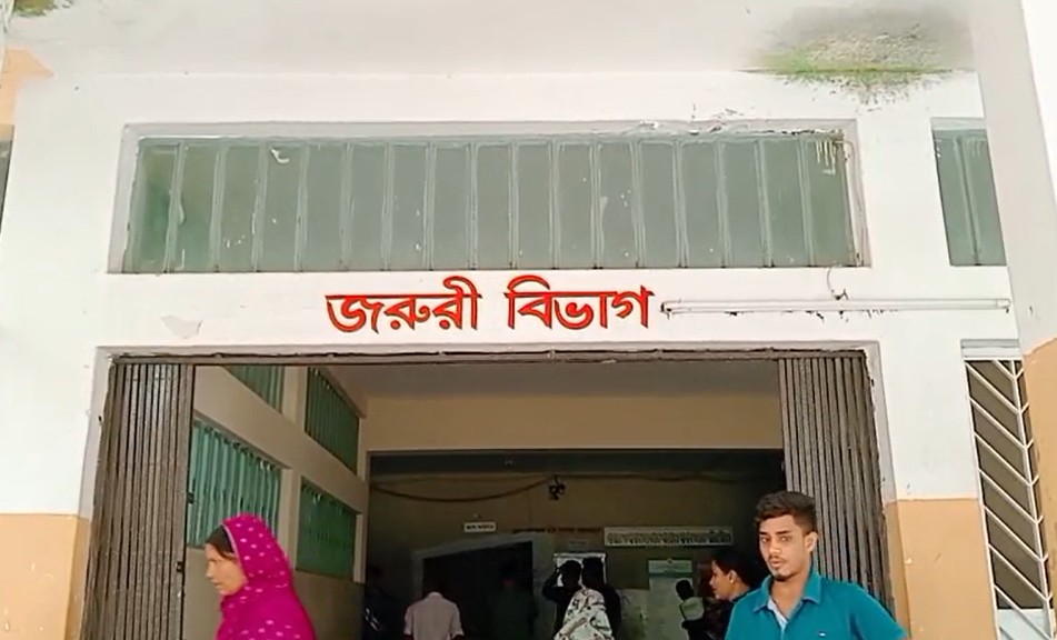 পটিয়ায় সড়কের পাশ থেকে যুবকের মরদেহ উদ্ধার