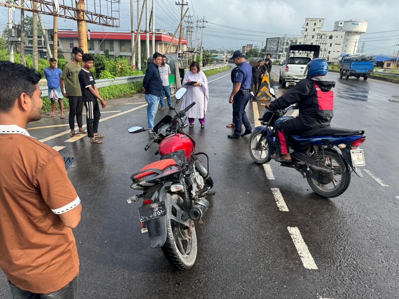 চট্টগ্রাম-কক্সবাজার মহাসড়কে শৃঙ্খলা ফেরাতে মোবাইল কোর্ট অভিযান