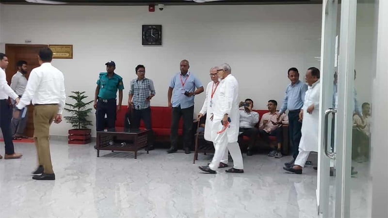 সিইসির সঙ্গে বৈঠকে বিএনপির প্রতিনিধি দল