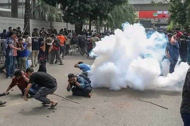 প্রকৌশল শিক্ষার্থীদের ওপর পুলিশি সহিংসতায় চুয়েট প্রশাসনের তীব্র নিন্দা