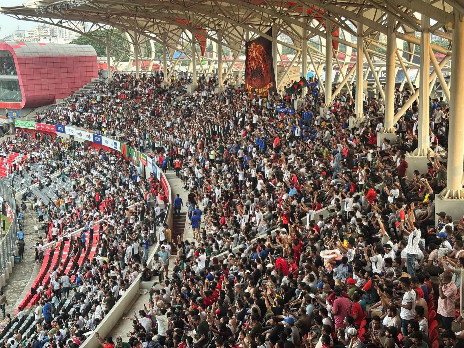 হারিয়ে যাওয়া ভালোবাসা ফিরে পেলো বাংলাদেশ?