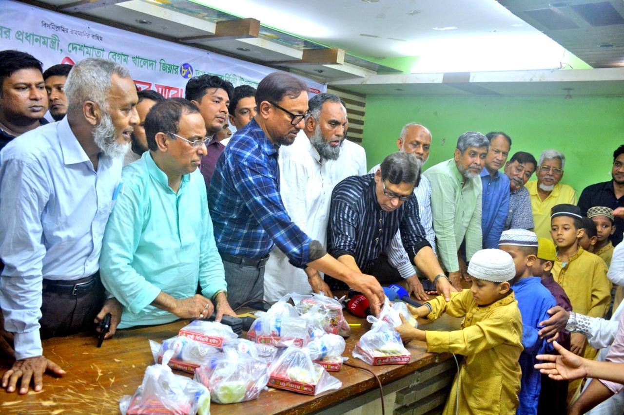 জনগণের অধিকার রক্ষায় বেগম খালেদা জিয়া জেল খেটেছেন কিন্তু আপোষ করেননি: ডা. শাহাদাত হোসেন