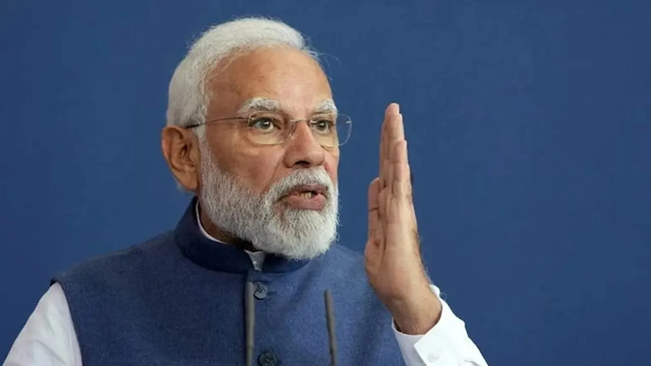 ভারত-যুক্তরাষ্ট্র বাণিজ্য সংকট তুঙ্গে, মোদির স্বদেশী পণ্যের ব্যবহারে আহবান