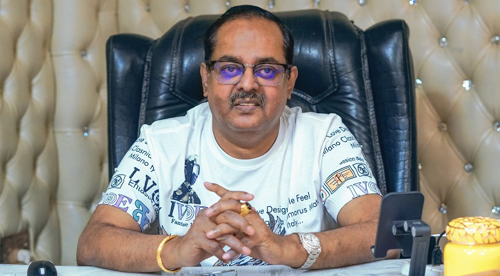 এসিড নিক্ষেপ ও মারধরের অভিযোগে ডিপজল ও তার পিএসের বিরুদ্ধে মামলা