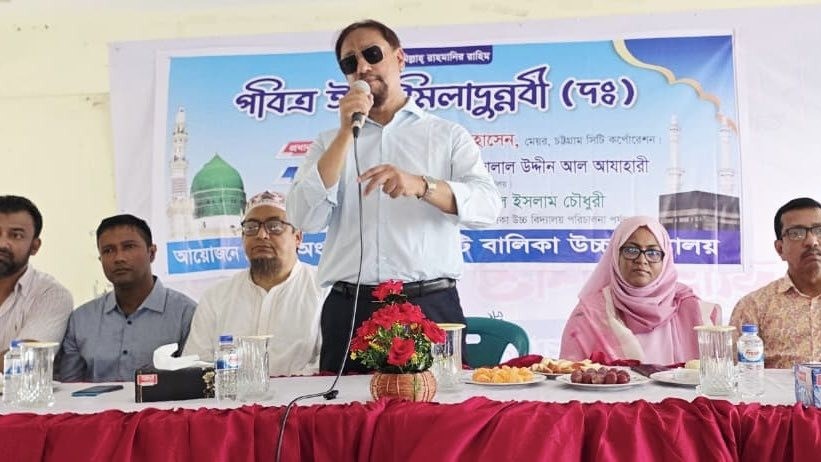  শুধু বইয়ের জ্ঞানে সমৃদ্ধ হলে হবে না, নৈতিক শিক্ষাও অর্জন করতে হবে:ডা.শাহাদাত