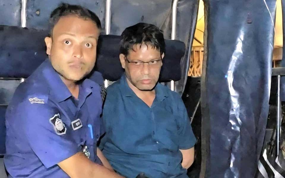 রাঙামাটির হোটেলে নারীর রহস্যজনক ঝুলন্ত মরদেহ উদ্ধার, আটক হোটেল ম্যানেজার