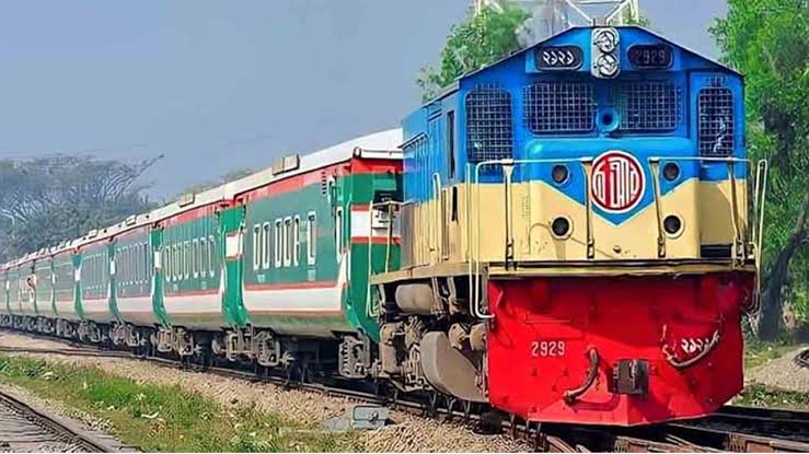 দুর্গাপূজা উপলক্ষে ঢাকা-কক্সবাজার ও ঢাকা-চট্টগ্রাম রুটে চলবে ৪ জোড়া স্পেশাল ট্রেন