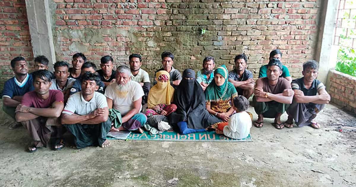সেন্ট মার্টিনে আশ্রিত ২০ রোহিঙ্গাকে ফেরত পাঠানো সম্ভব হয়নি