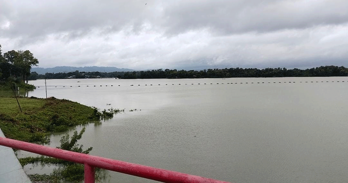 বৃষ্টিতে ভরপুর কাপ্তাই হ্রদ, পানি ছাড়ার সময় হয়নি: কাপ্তাই বিদ্যুৎ কেন্দ্র 