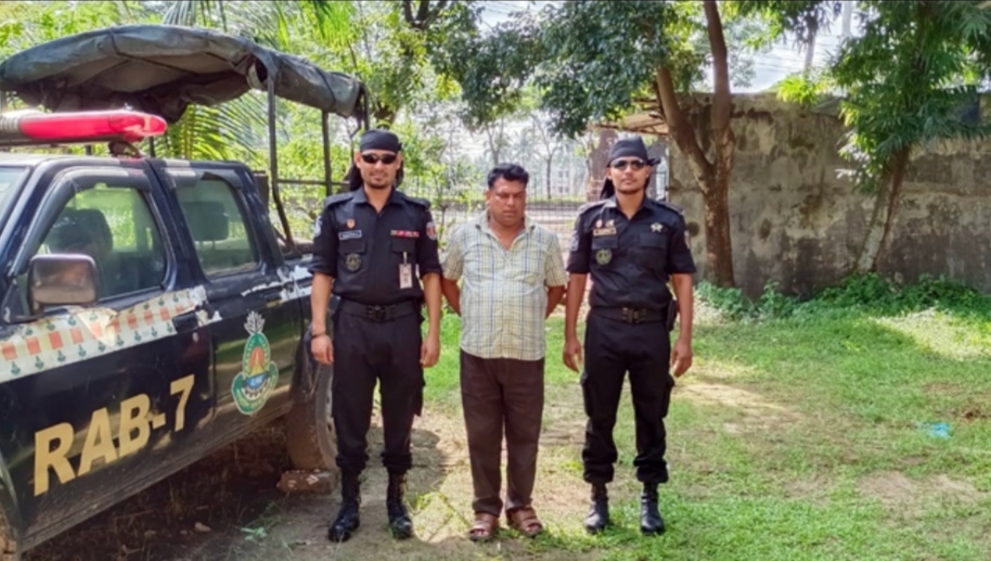 স্ত্রী হত্যার নয় বছর পর গ্রেফতার স্বামী