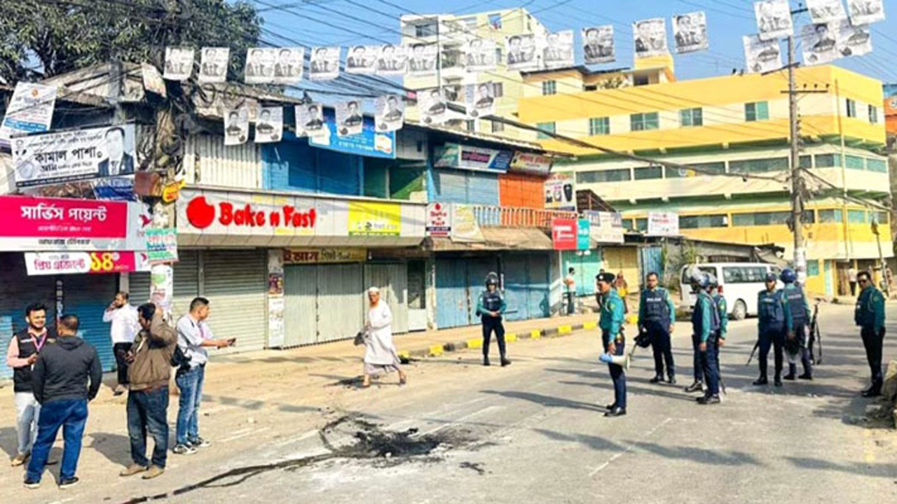 চট্টগ্রামে বিএনপি নেতাকর্মীদের সঙ্গে পুলিশের সংঘর্ষ