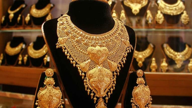 লাফিয়ে বাড়ছে স্বর্ণের দাম