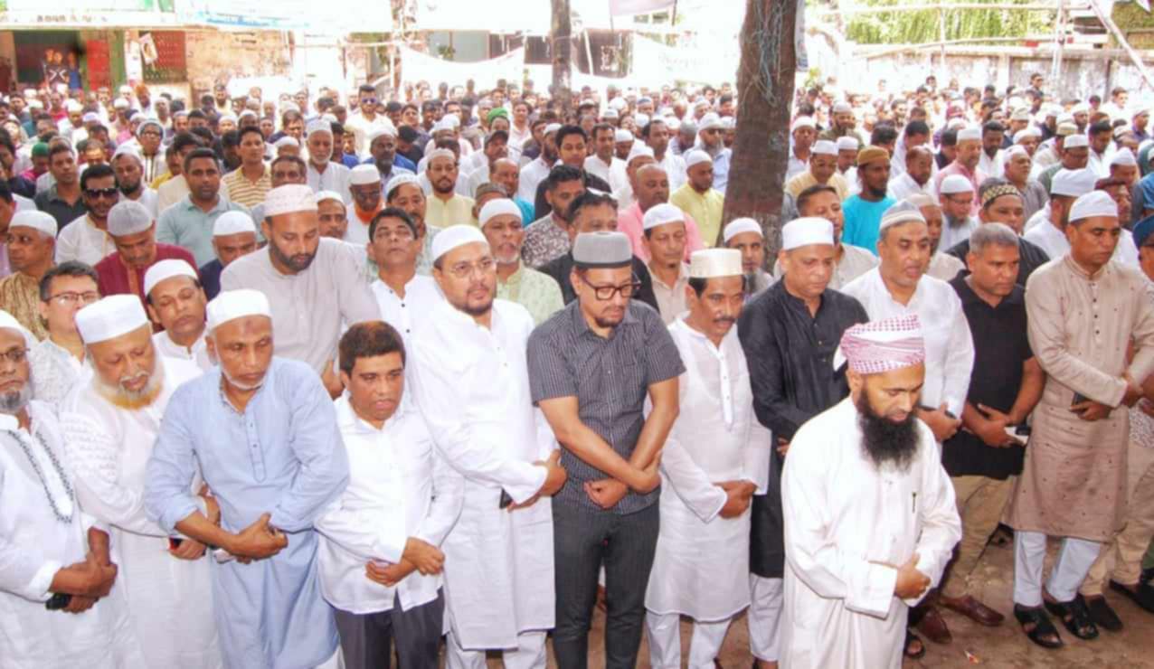 চট্টগ্রামে কোটা সংস্কার আন্দোলনে নিহতদের স্মরণে মহানগর বিএনপির গায়েবানা জানাজা