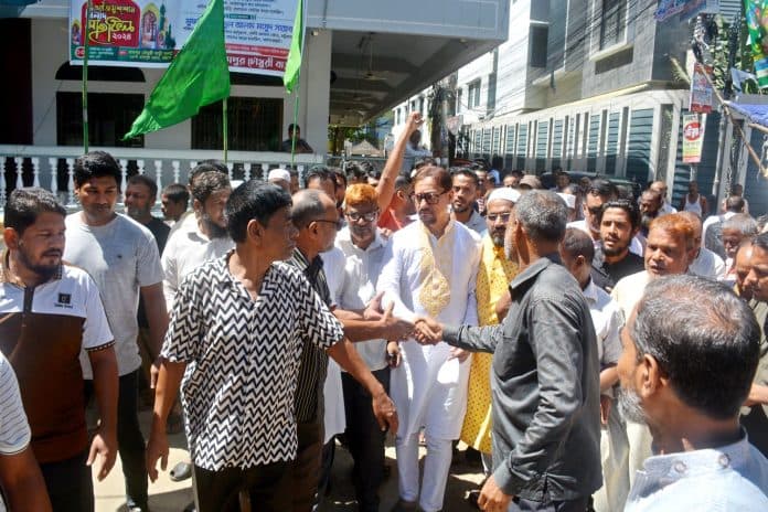 অস্ত্রধারী, সন্ত্রাসী ও চাঁদাবাজদের অবিলম্বে গ্রেফতার করুন : ডা. শাহাদাত