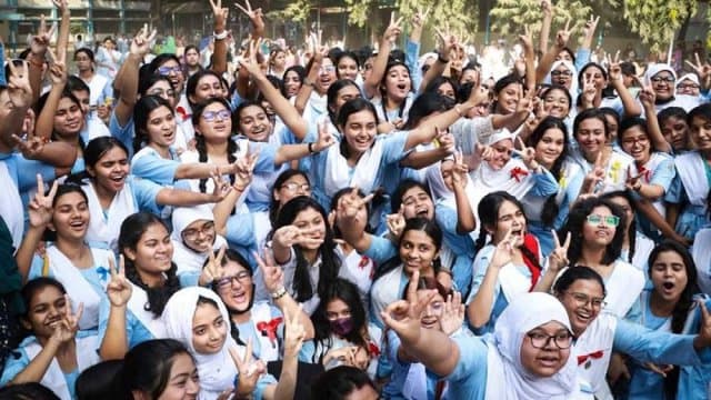 চট্টগ্রামে ১৩ কলেজে শতভাগ পাস, ৫টিতে সবাই ফেল