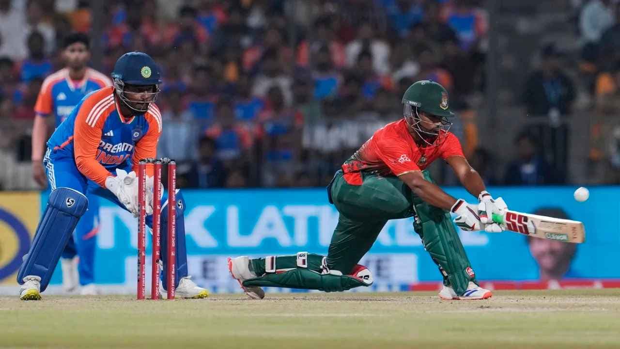 ব্যাটিং বিপর্যয়ে বাংলাদেশ