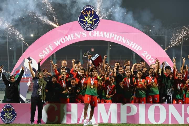 পুরোনো মঞ্চে চেনা প্রতিপক্ষকে হারিয়ে টানা দ্বিতীয় সাফ জয়ের উল্লাসে মাতলেন বাঘিনীরা