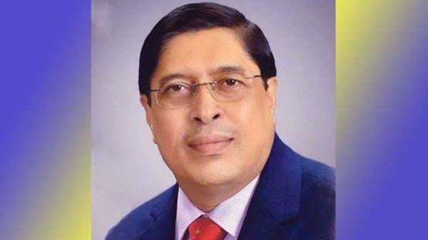 চট্টগ্রামের সাবেক জেলা প্রশাসক মেজবাহ উদ্দিনকে গ্রেপ্তার করেছে ডিবি