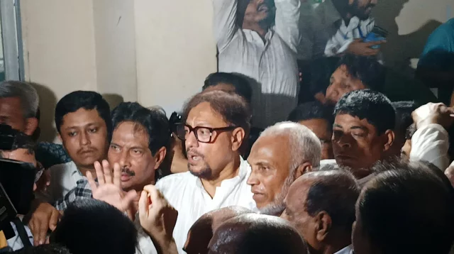 চট্টগ্রামের নব নির্বাচিত মেয়র ডা. শাহাদাত হোসেন যা বললেন রায় শুনে