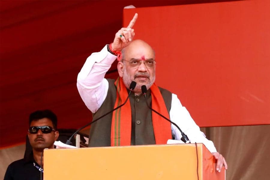 বাংলাদেশিরা ঝাড়খণ্ডে উপজাতিদের চাকরি-বাকরি হাতিয়ে নিচ্ছে : অমিত শাহ