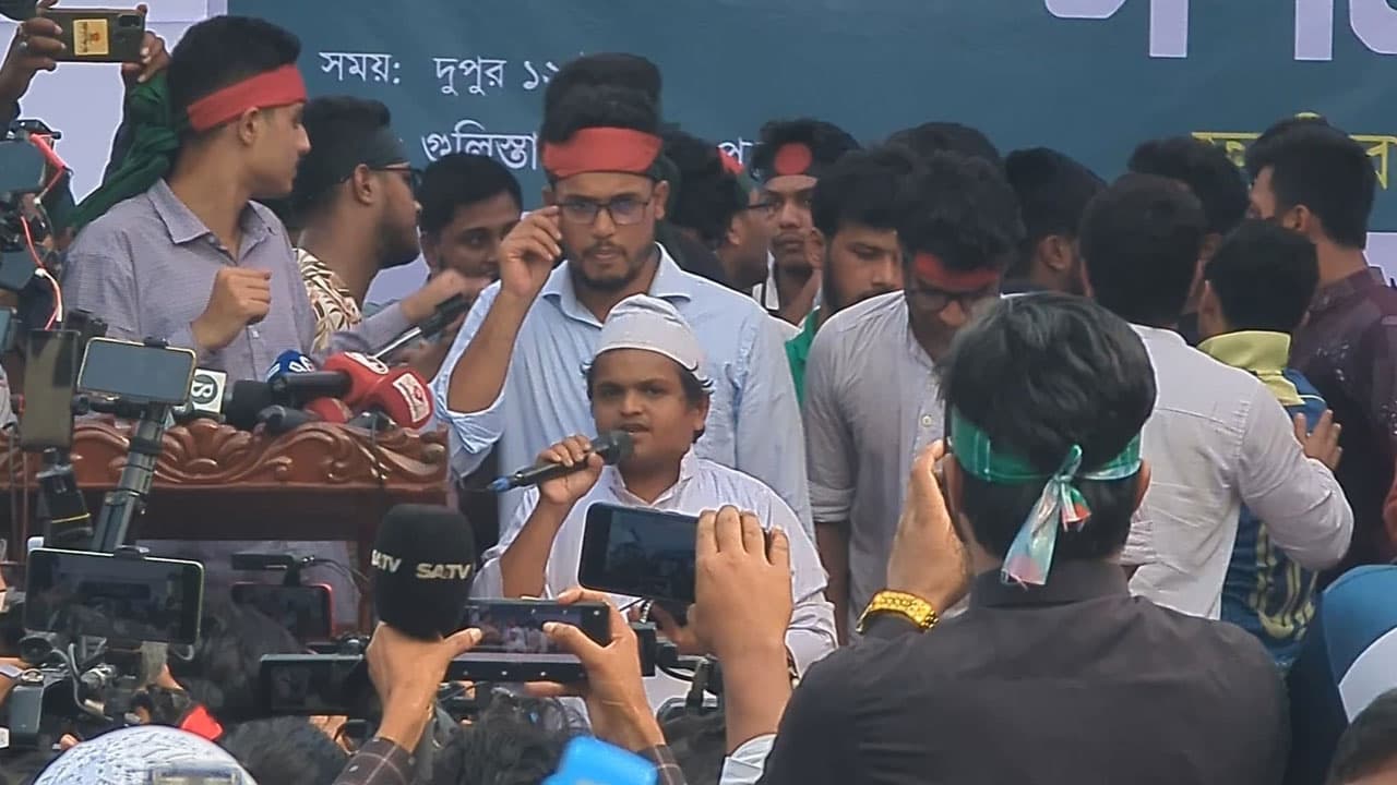 আওয়ামী লীগ ও ভারত ইস্যুতে কোনো ধরনের নমনীয়তা চলবে না : রফিকুল ইসলাম মাদানী