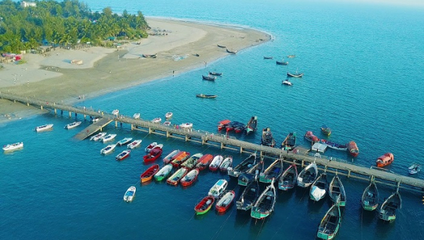 বিদ্যুৎহীন সেন্টমার্টিন, ভোগান্তিতে হাজারো মানুষ