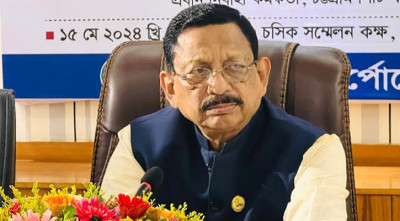 নগরীর পাঁচটি সড়কের ফুটপাতও বিক্রি করে দিয়েছেন সাবেক মেয়র রেজাউল