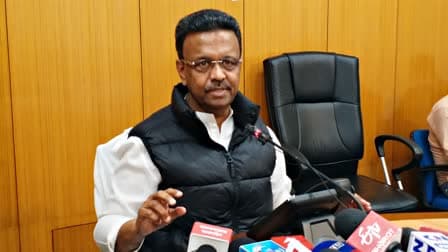 বাংলাদেশি রোগীদের চিকিৎসা বন্ধের সিদ্ধান্তের বিরোধিতায় কলকাতার মেয়র
