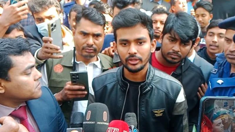 নির্বাচনের জন্য অধৈর্য না হয়ে সংস্কার কাজে সহযোগিতা করুন: আসিফ মাহমুদ