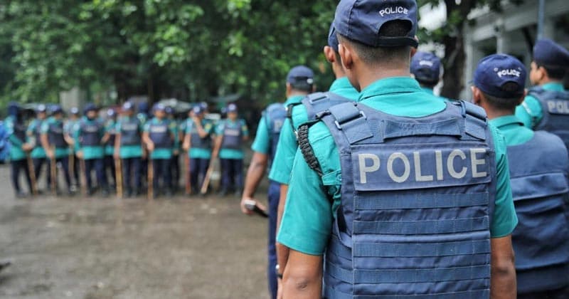 একযোগে পুলিশের ৪১ কর্মকর্তাকে বদলি