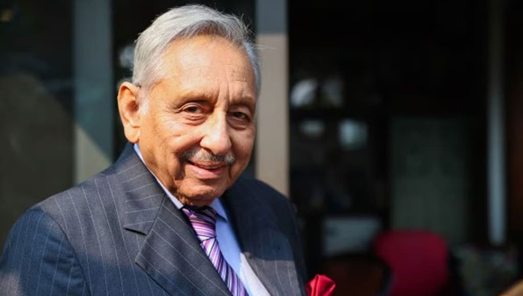 হাসিনা ভারতের জন্য অনেক করেছেন, যতদিন চান ভারতে থাকতে দেয়া উচিত : কংগ্রেস নেতা