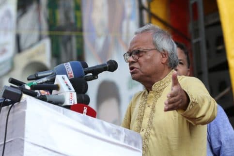 শেখ হাসিনার প্রেমে পাগল ভারত : রিজভী