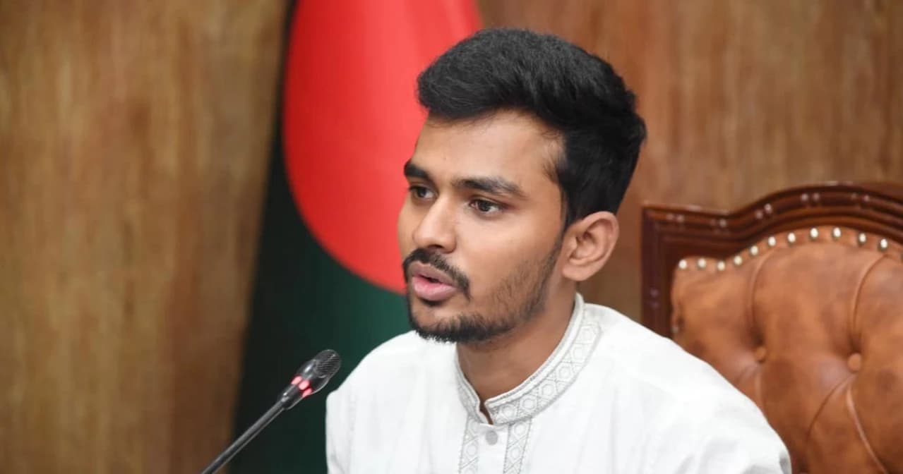 এমন গণহত্যার পর আ. লীগকে শুধু নিষিদ্ধ নয়, নিশ্চিহ্ন করতে হবে : আসিফ মাহমুদ