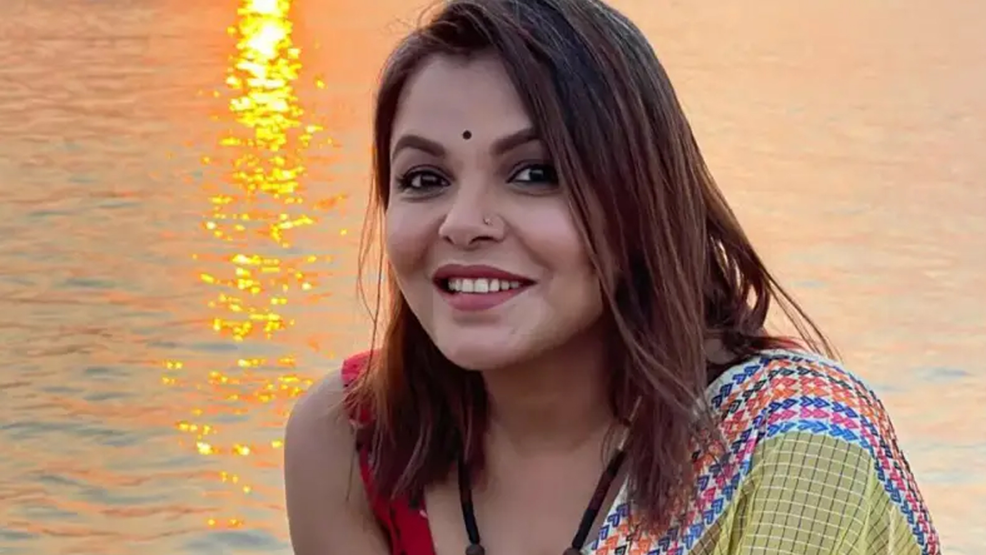 রাষ্ট্র নিয়ে ষড়যন্ত্রের অভিযোগে অভিনেত্রী মেহের আফরোজ শাওনকে গ্রেফতার