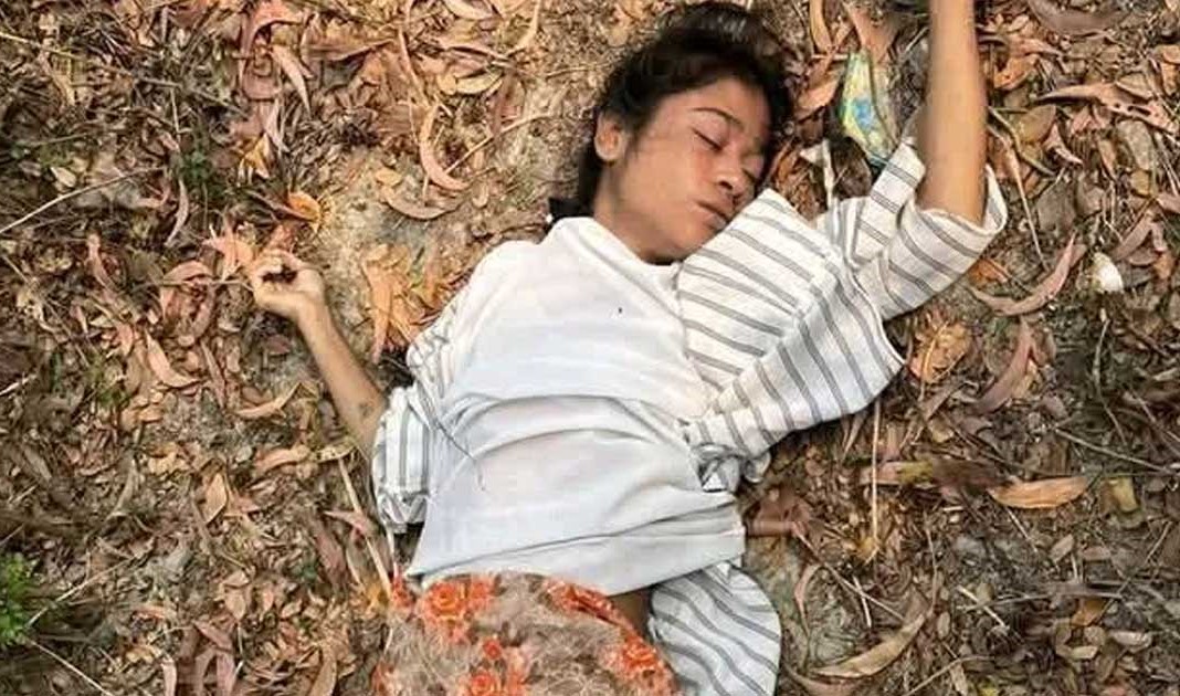 আনোয়ারা উপজেলায় সড়কের পাশ থেকে অজ্ঞাত নারীর মরদেহ উদ্ধার করেছে পুলিশ