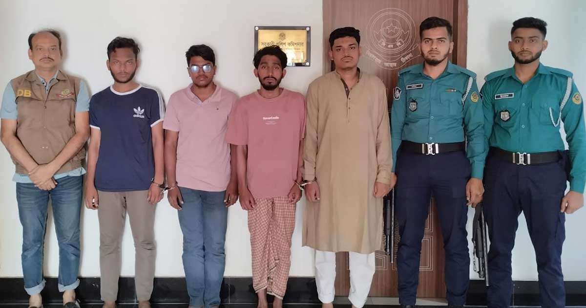 ‘সমন্বয়ক’ পরিচয়ে ব্যবসায়ী অপহরণ, পুলিশের অভিযানে ৪ জন আটক