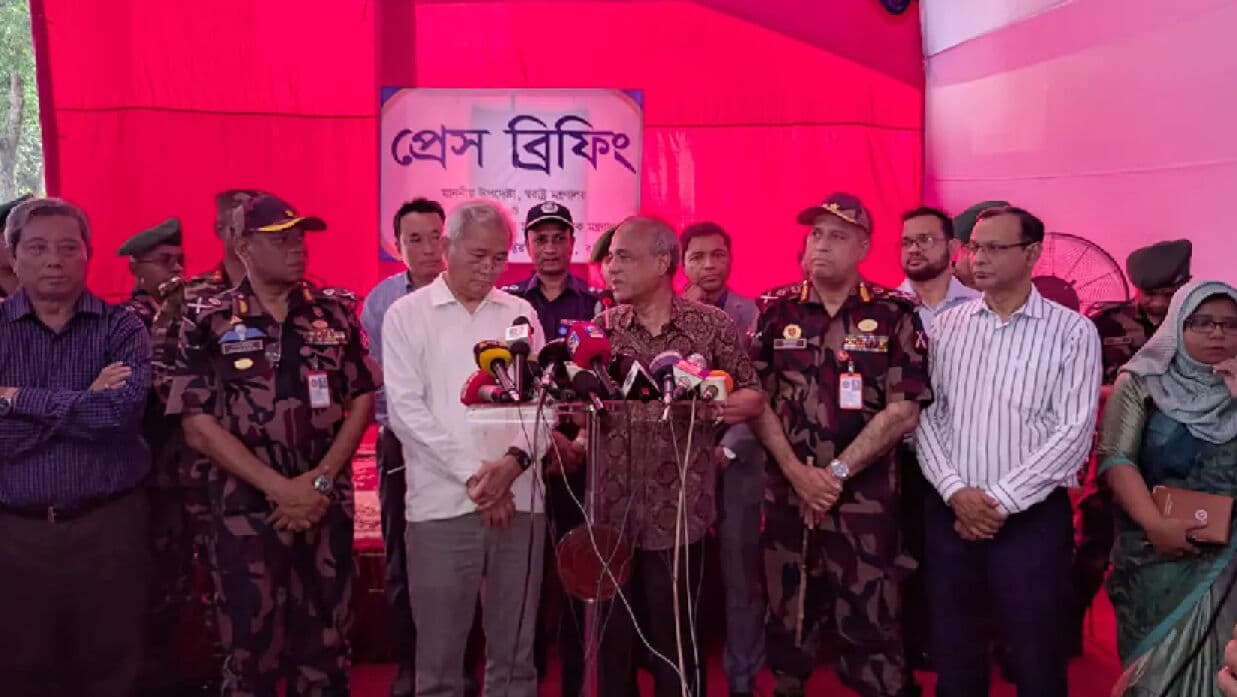 পার্বত্য চট্টগ্রামের সহিংসতার মূল কারণ চাঁদাবাজি : স্বরাষ্ট্র উপদেষ্টা