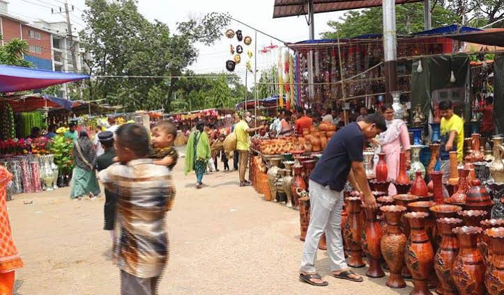 এবার মলিন জব্বারের বলীখেলার মেলা , হতাশ ক্ষুদ্র ব্যবসায়ীরা