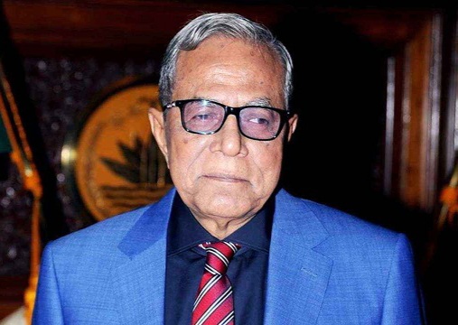 লুঙ্গি-গেঞ্জির ছদ্মবেশে দেশত্যাগ করেন সাবেক রাষ্ট্রপতি আবদুল হামিদ, তদন্ত কমিটি গঠন