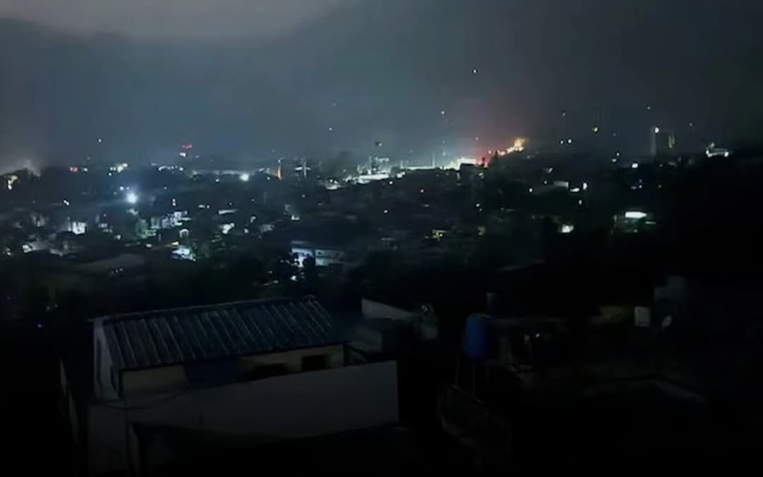 পাকিস্তানের পাল্টা আঘাতে ভারতের ব্রিগেড সদরদপ্তর ধ্বংস
