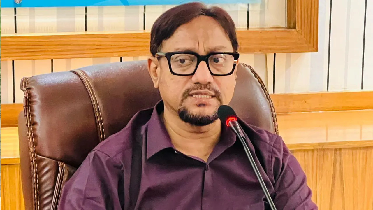 চসিকের স্কুলে শিক্ষার্থীদের জন্য চালু হচ্ছে ‘হেলথ কার্ড’ : মেয়র ডা. শাহাদাত