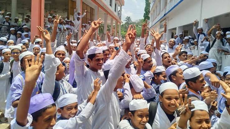 দাখিল পরীক্ষায় পাসের হার ৬৮.০৯ শতাংশ, জিপিএ-৫ পেয়েছে ৯ হাজার ৬৬ জন