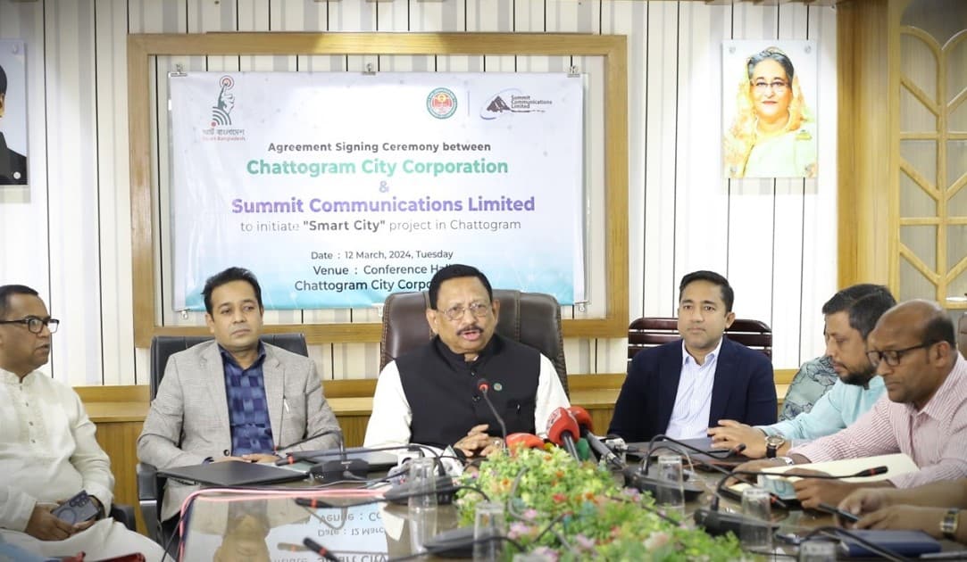 Hanging wire of Chittagong city goes underground