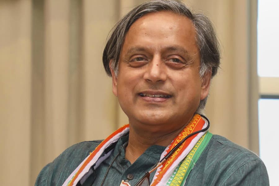 India should avoid discussing Bangladesh&#8217;s internal affairs : Indian Congress MP Shashi Tharoor
